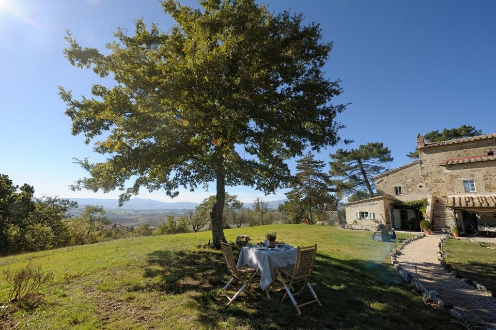 Il Podere Degli Artisti Hotell San Casciano dei Bagni Exteriör bild